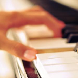 姐妹换夫乱伦大杂烩
